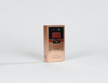 cappuccio scuro e fondo della scatola rigida 061
